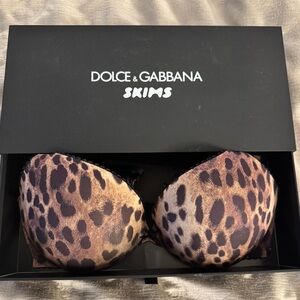 Dolce & Gabbana Leopard Print Bra